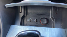 MG Hs 1.5 T-GDI Exclusive 5dr DCT Petrol Hatchback